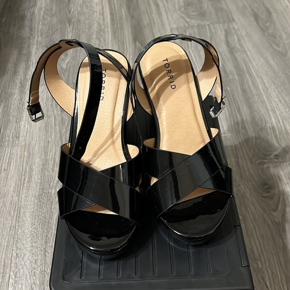Black Wedge Sandals - Picture 2 of 4